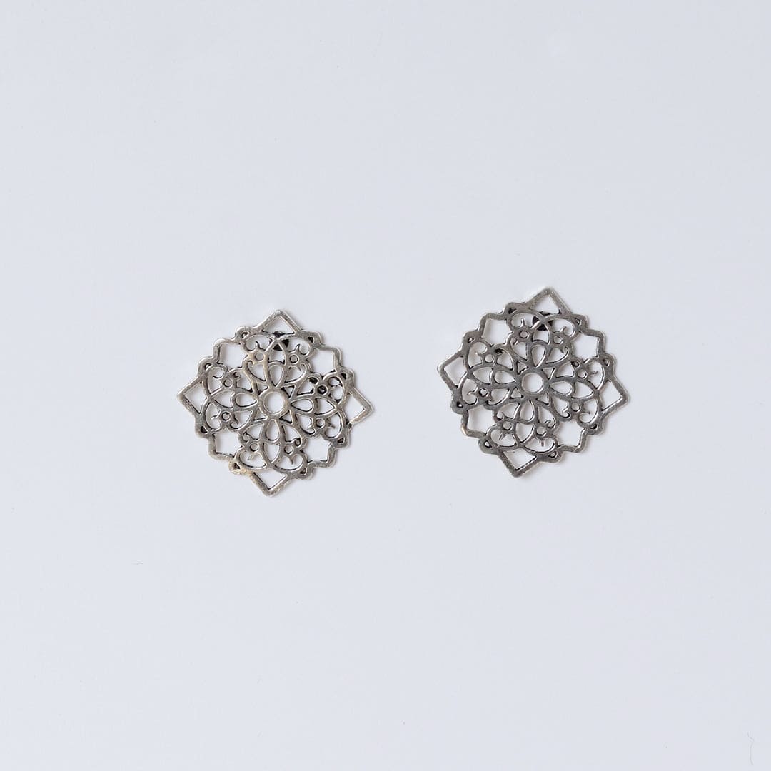 EARRINGS - Planet Store 123
