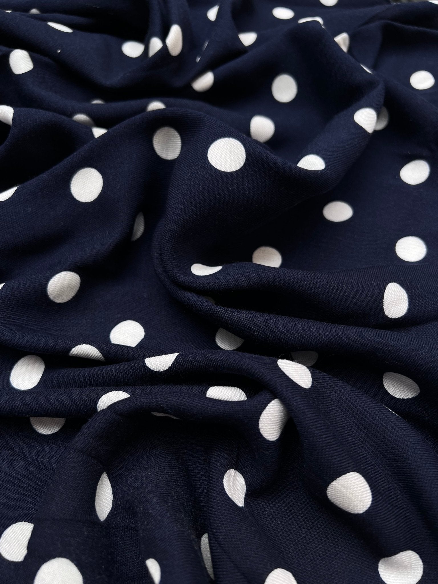 Printed Viscose - VCS - C - 451 - Planet Store 123